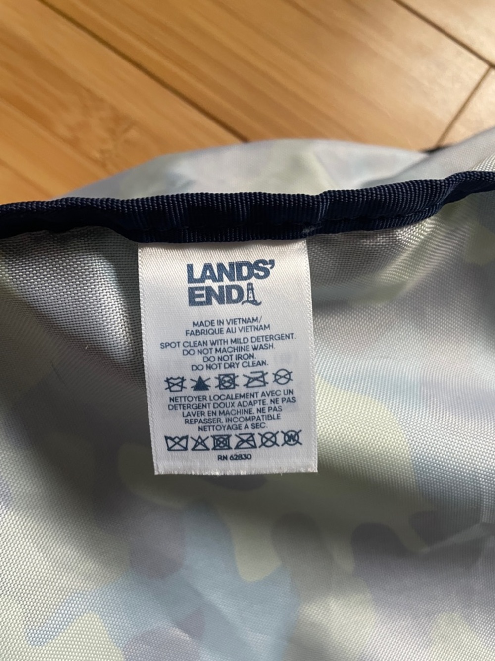 Lands End Drawstring Bag - Picture 3 of 4